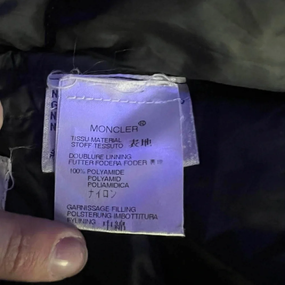 Moncler Puffer Jacket - Picture 6 of 9